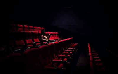 Une pièce de théâtre qui aborde un des thèmes du phénomène O.V.N.I.!